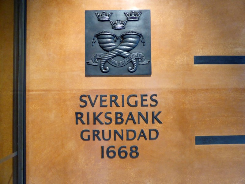 © Reuters. The sign for Sweden's central bank is pictured in Stockholm
