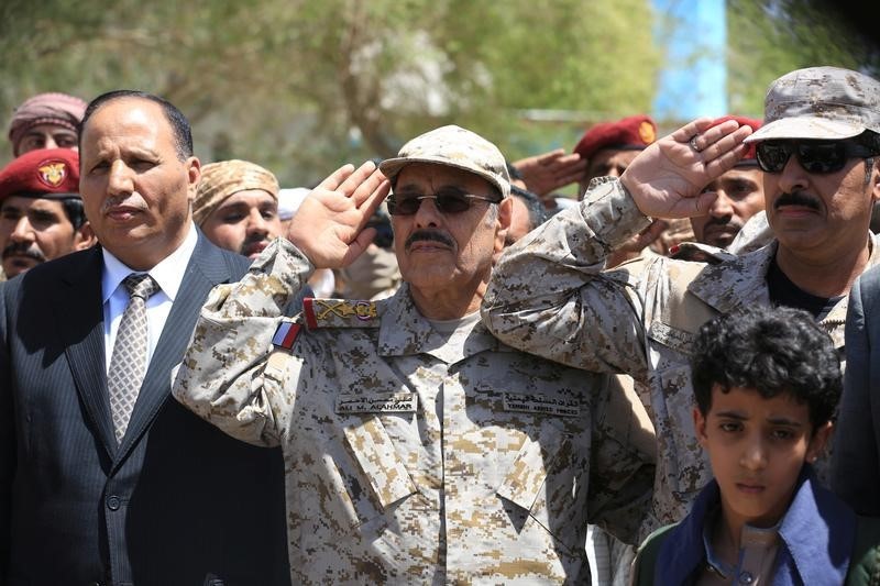 © Reuters. ضربة جوية تقتل 17 في اليمن والرئيس هادي يرفض خطة السلام