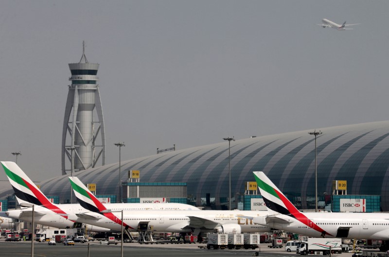 © Reuters. FILE PHOTO: Emirates Airlines aircrafts are seen at Dubai International Airport