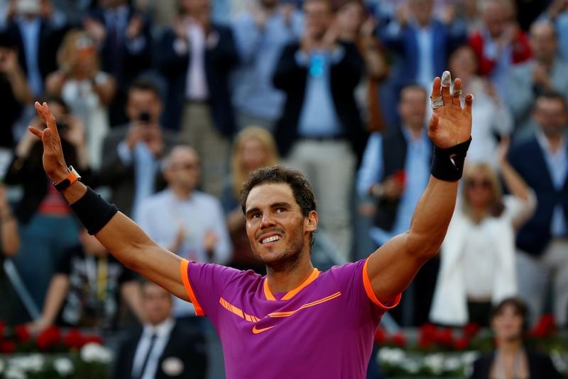 © Reuters. Nadal vence a Thiem y gana su quinto Abierto de Madrid