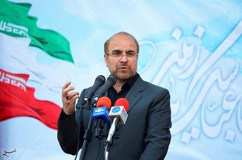 © Reuters. رئيس بلدية طهران ينسحب من انتخابات الرئاسة