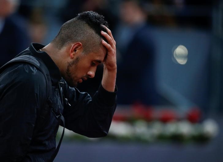 © Reuters. تقارير: كيريوس ينسحب من بطولة روما للتنس بسبب الإصابة