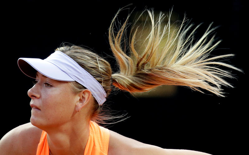 © Reuters. Tennis - WTA - Rome Open - Maria Sharapova of Russia v Mirjana Lucic-Baroni of Croatia