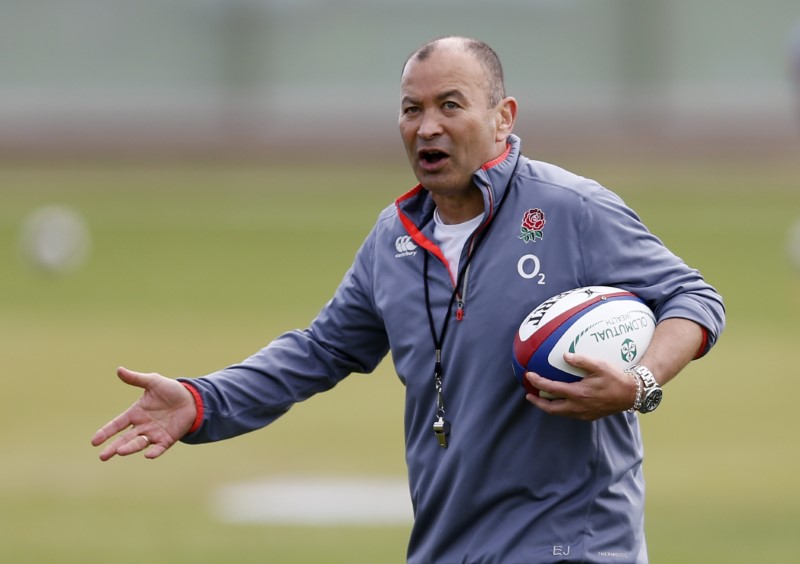 © Reuters. England head coach Eddie Jones during training