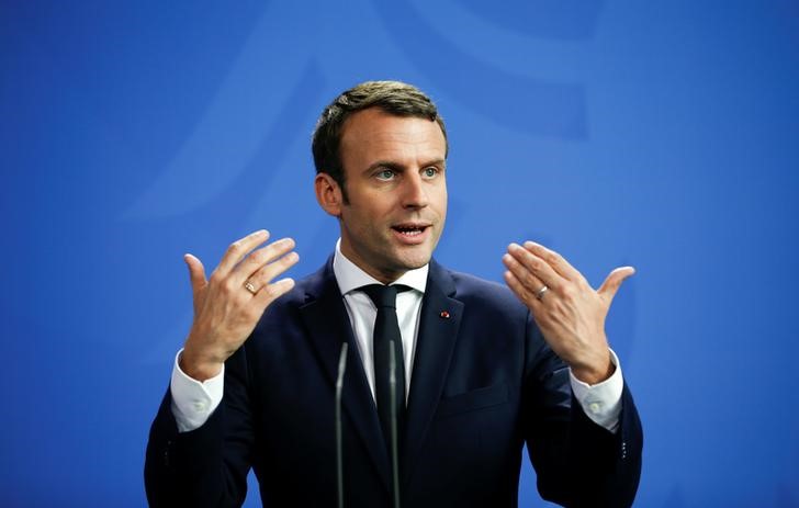 © Reuters. Presidente da França, Emmanuel Macron, durante coletiva de imprensa em Berlim, na Alemanha