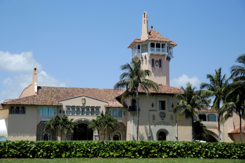 © Reuters. U.S. President Donald Trump's Mar-a-Lago estate is seen in Palm Beach