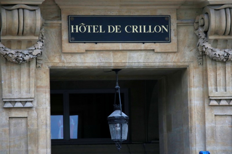 © Reuters. An exterior view shows the Hotel de Crillon, in Paris