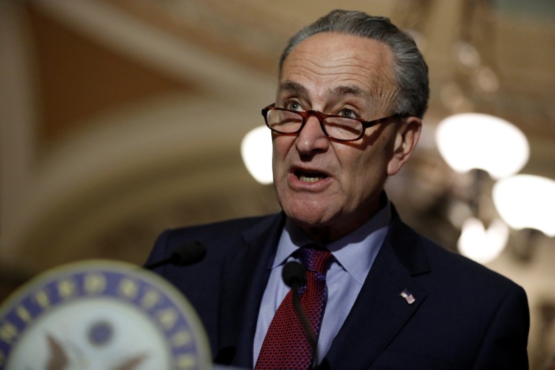 © Reuters. Senate Minority Leader Chuck Schumer speaks to reporters after the weekly policy luncheons on Capitol Hill