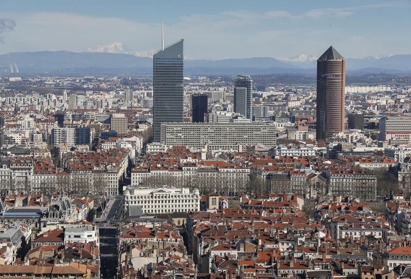 © Reuters. AUVERGNE-RHÔNE-ALPES VEUT DEVENIR UN LEADER ÉCONOMIQUE EUROPÉEN