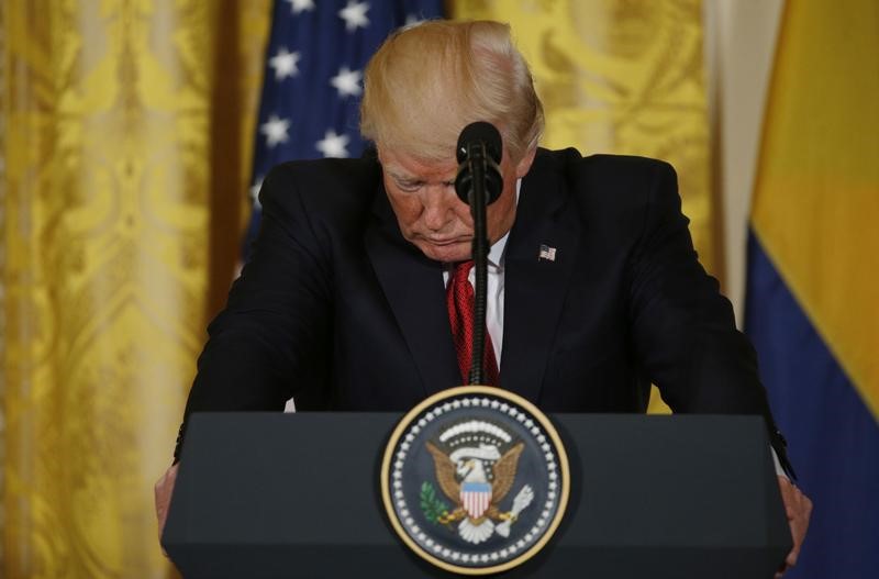 © Reuters. Trump em coletiva na Casa Branca, Washington