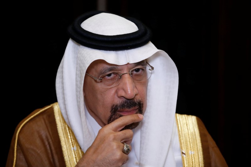 © Reuters. Saudi Arabia's Energy Minister Khalid al-Falih attends a joint briefing in Beijing