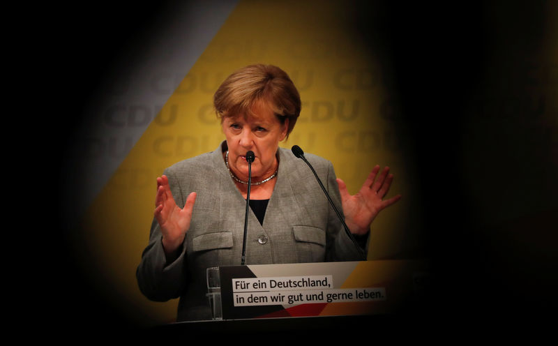 © Reuters. Merkel starts the CDU's election campaign rally for Germany's general election in Dortmund