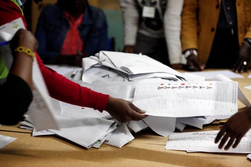 © Reuters. كينيا تسعى لإغلاق منظمتين حقوقيتين بعد إثارتهما شكوكا بشأن انتخابات الرئاسة
