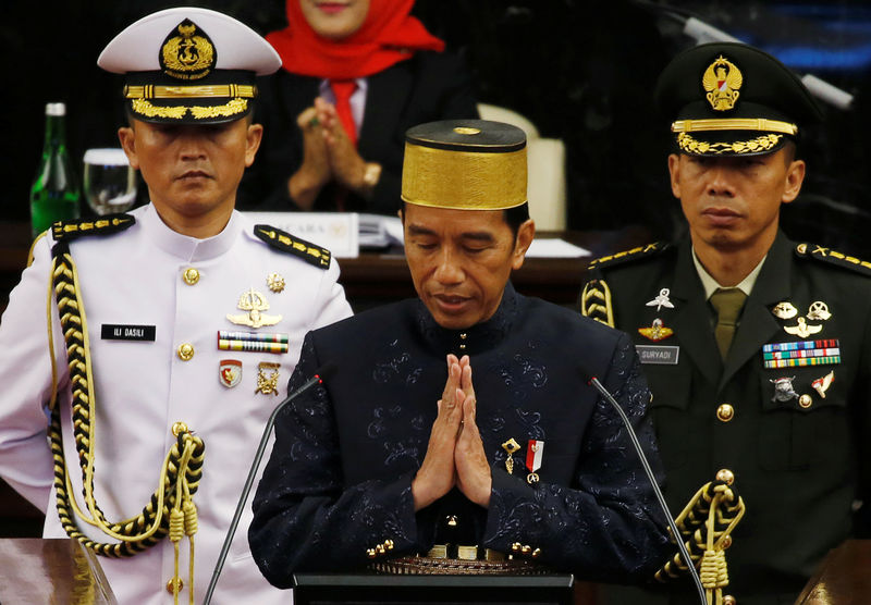 © Reuters. رئيس إندونيسيا يدعو لحماية التعددية من خطر التطرف