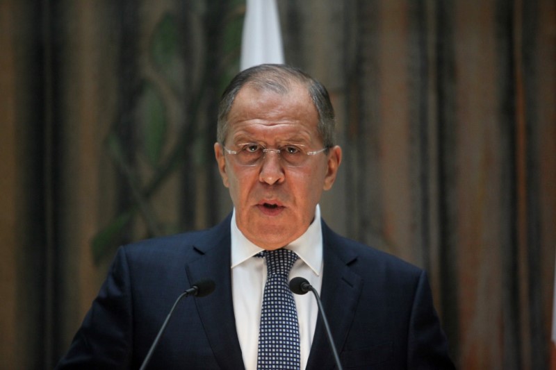 © Reuters. File photo: Russian Foreign Minister Sergei Lavrov speaks during a news conference at the Ministry of Foreign Affairs in Nicosia