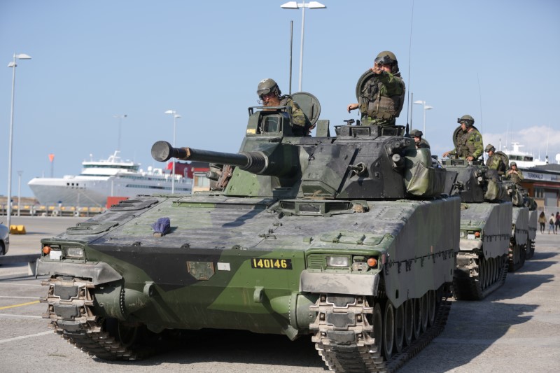 © Reuters. Suecia aumentará el gasto militar en 854 millones de euros hasta 2020