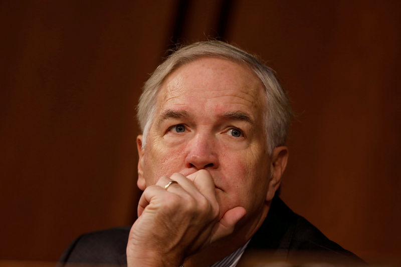 © Reuters. Candidato ao Senado dos Estados Unidos Luther Strange, durante audiência em Washington