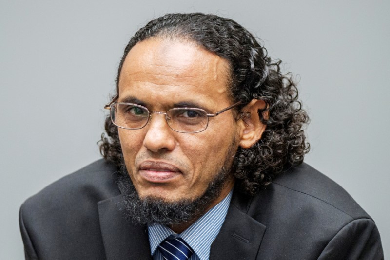 © Reuters. Ex-rebelde islâmico Ahmad al-Faqi al-Mahdi na Corte Criminal Internacional em The Hague, na Holanda