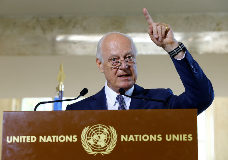 © Reuters. Enviado especial da ONU Staffan de Mistura , durante coletiva de imprensa em Genebra, Suíça