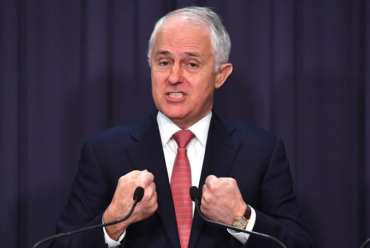 © Reuters. رئيس وزراء استراليا يدعو لتزويد المشاريع بخصائص للتصدي لهجمات المركبات