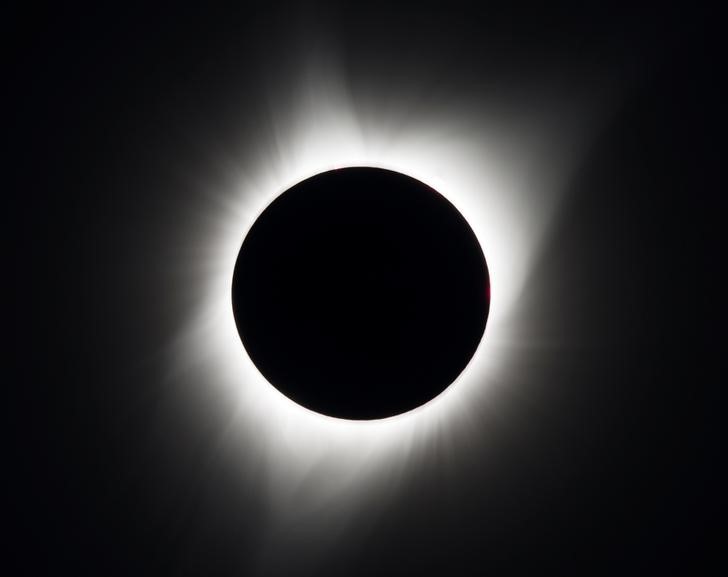 © Reuters. Eclipse solar total é visto de Madras, no Oregon