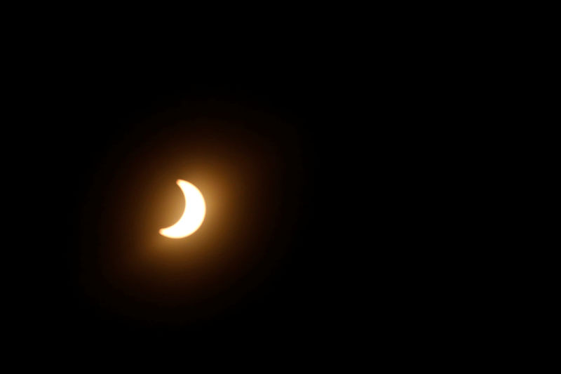 © Reuters. Eclipse solar parcial em Los Angeles, Estados Unidos
