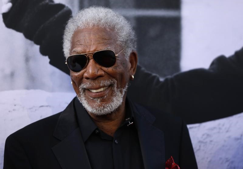 © Reuters. Morgan Freeman recibirá un premio a la trayectoria del sindicato de actores