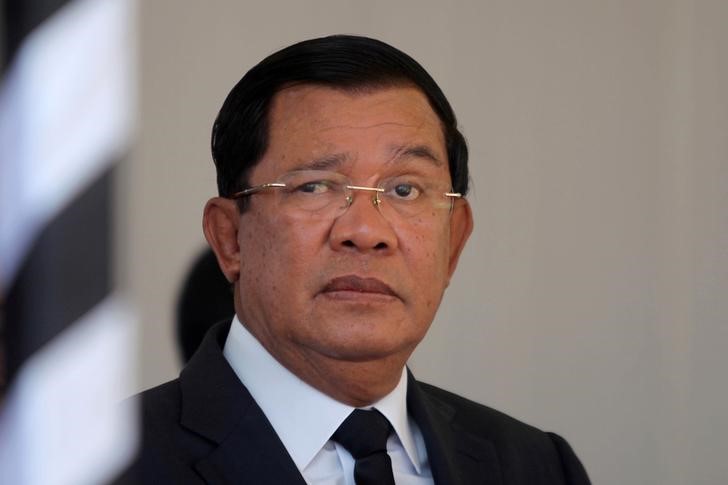 © Reuters. كمبوديا تتهم واشنطن بالتدخل السياسي وتصف الديمقراطية الأمريكية بالدموية