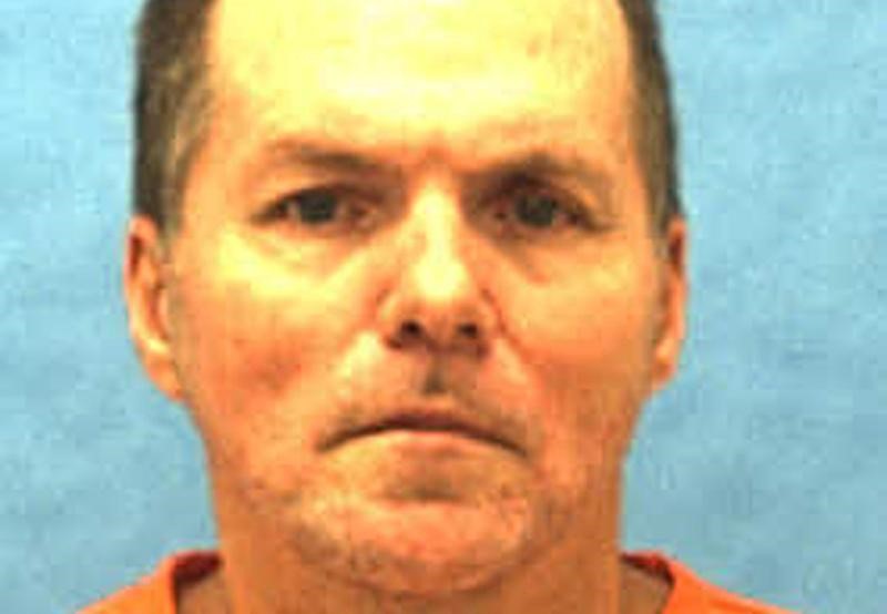 © Reuters. Deathrow inmate Mark Asay is pictured in this undated handout photo