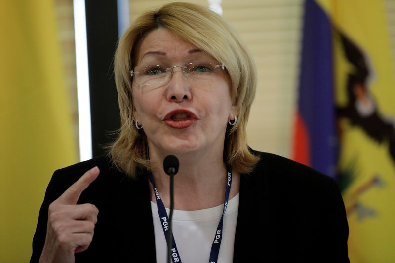 © Reuters. Luisa Ortega faz discurso em Brasília