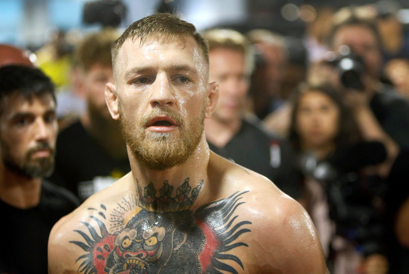 © Reuters. Conor McGregor of Ireland works out at the UFC Performance Center in Las Vegas