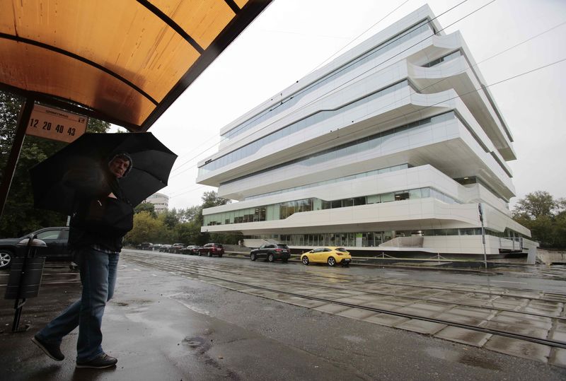 © Reuters. A general view shows Dominion Tower in Moscow