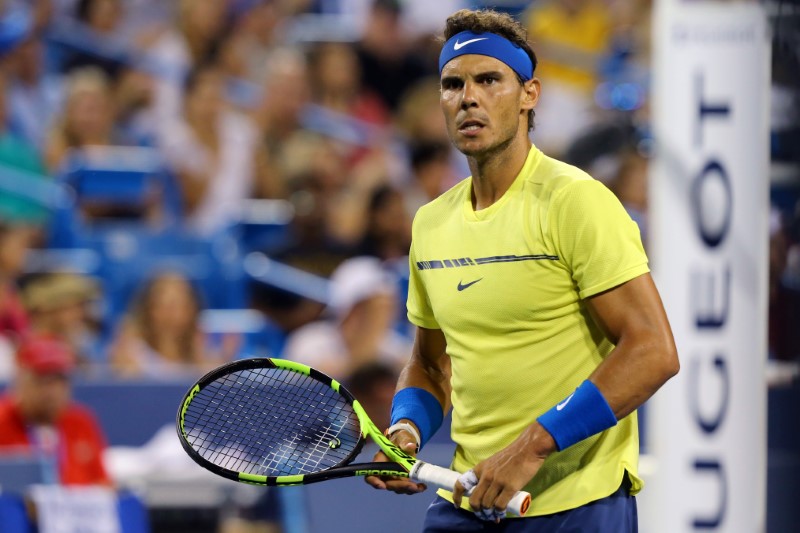 © Reuters. Federer y Nadal arrancan sus campañas en el Abierto de EEUU