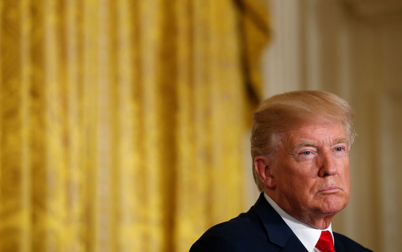 © Reuters. U.S. President Trump listens during his joint news conference with Finnish President Niinisto at the White House in Washington