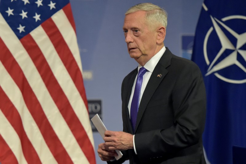 © Reuters. U.S. Secretary of Defence Mattis leaves a news conference after a NATO defence ministers meeting in Brussels