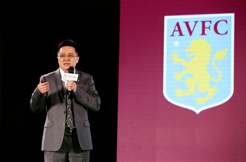 © Reuters. FILE PHOTO: Recon Group CEO Xia attends a news conference in Beijing