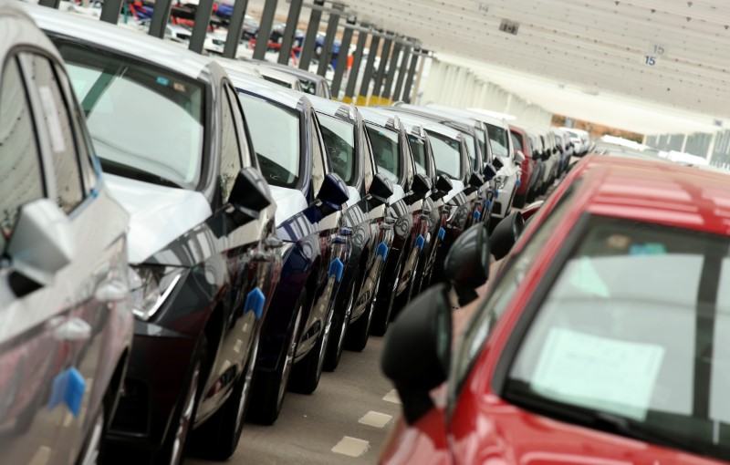 © Reuters. Las ventas de coches nuevos aceleran su crecimiento en agosto