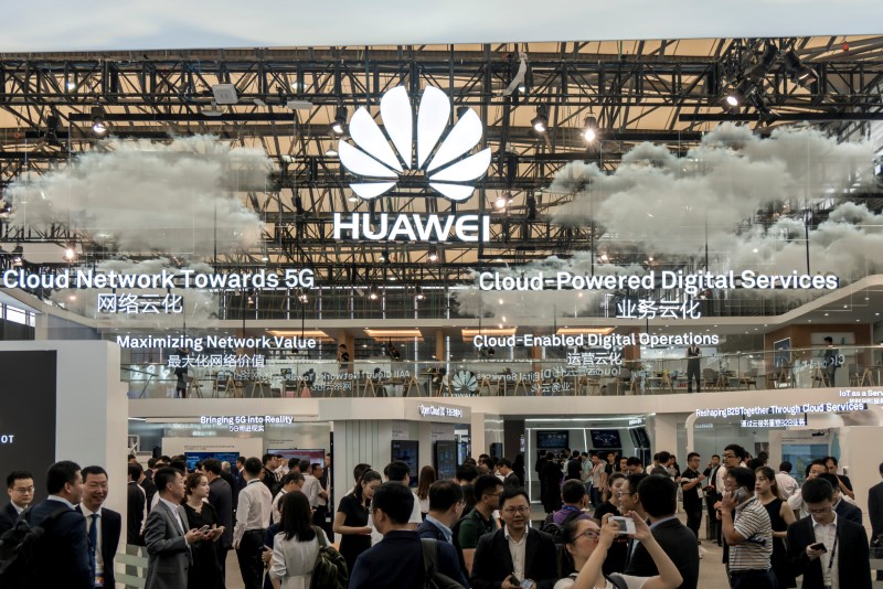 © Reuters. Huawei presenta un chip más rápido que dice puede batir a Apple y Samsung