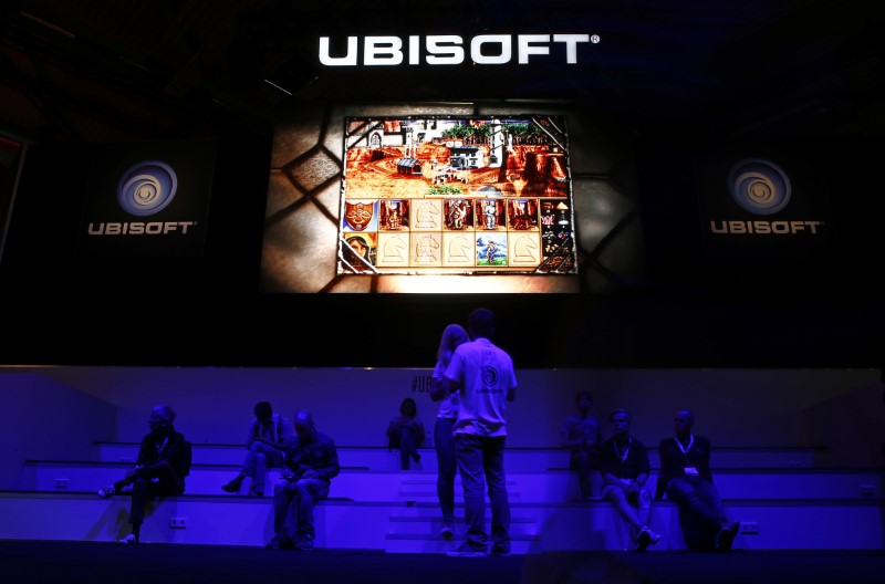 © Reuters. LA FAMILLE GUILLEMOT DÉTIENT 15,4% D'UBISOFT, 21,6% DES DROITS DE VOTES