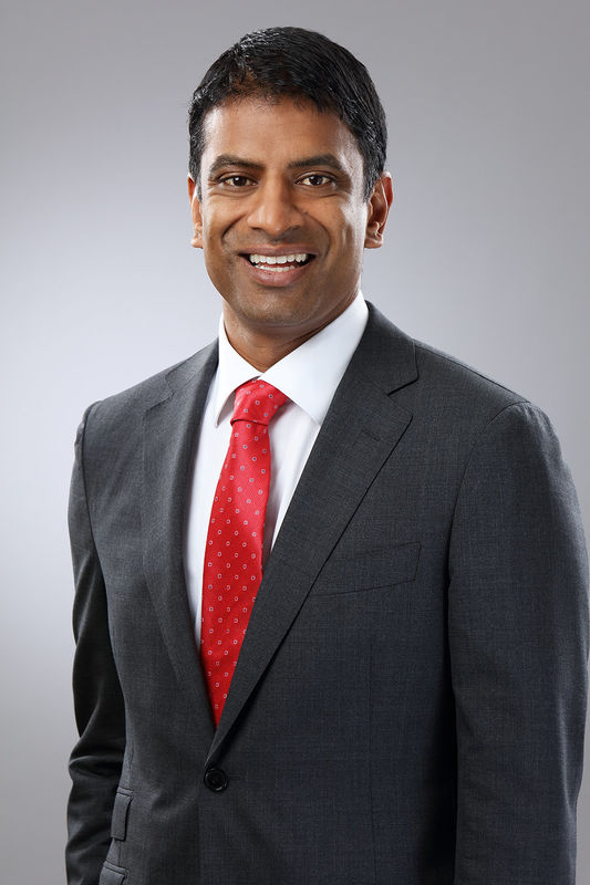 © Reuters. Newly appointed CEO of Swiss pharmaceutical company Novartis AG Vas Narasimhan