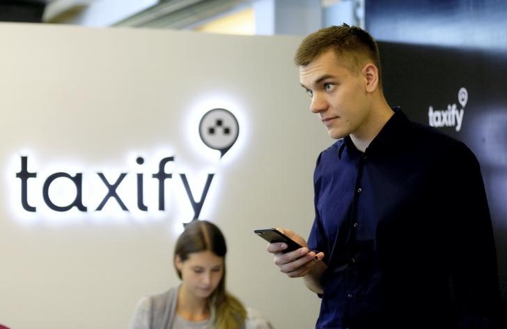 © Reuters. Markus Vilig, presidente executivo da Taxify, na sede da empresa em Tallin, Estônia
