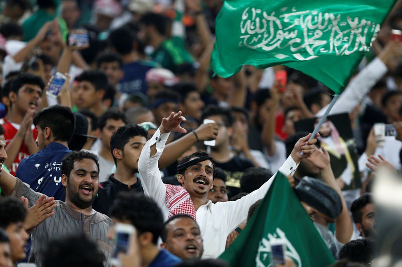 © Reuters. المولد يقود السعودية للتأهل لكأس العالم بالفوز على اليابان
