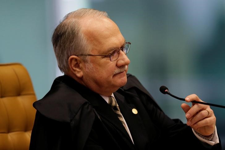 © Reuters. Ministro do STF Edson Fachin durante sessão da corte em Brasília