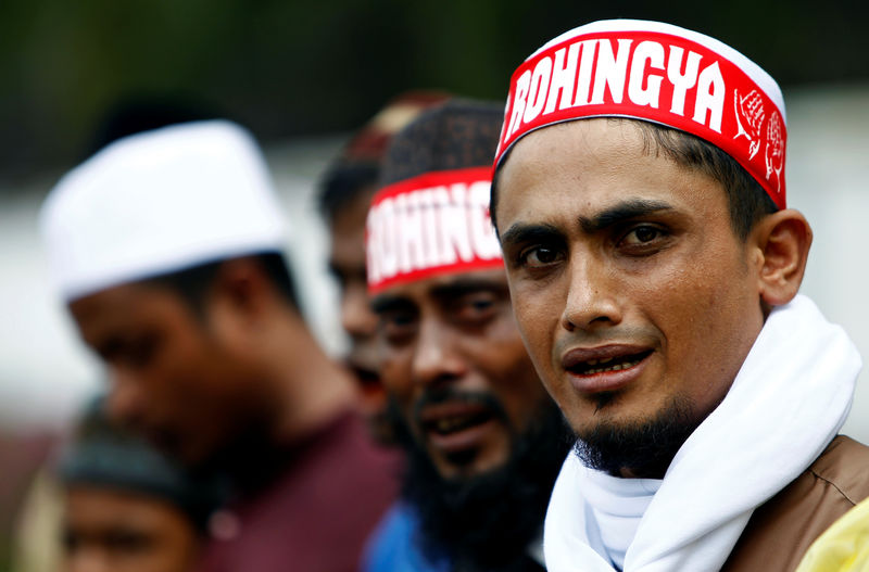 © Reuters. ماليزيا مستعدة لتوفير ملجأ مؤقت للروهينجا الفارين من العنف