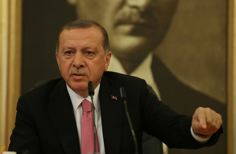 © Reuters. إردوغان يقول تركيا ستعيد هيكلة صندوقها السيادي بعد إقالة رئيسه