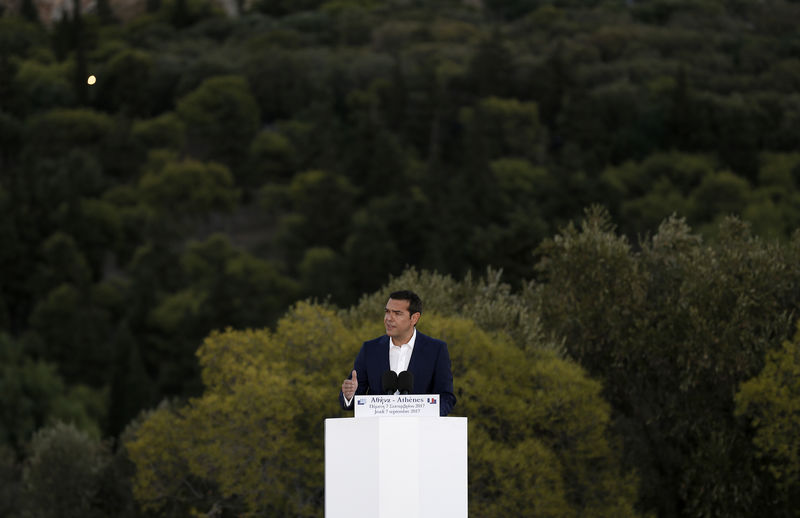 © Reuters. Greek Prime Minister Tsipras delivers a speech atop the Pnyx Hill in Athens