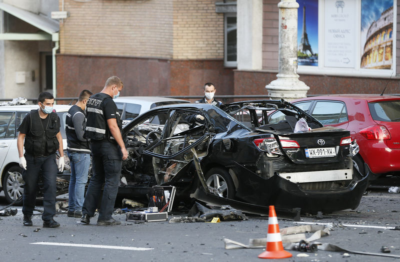 © Reuters. الشرطة: مقتل أجنبي في انفجار سيارة في وسط العاصمة الأوكرانية