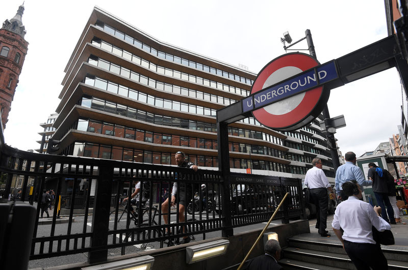 © Reuters. An office building containing the London headquarters of the PR company Bell Pottinger is seen behind an entrance to an underground train station in London