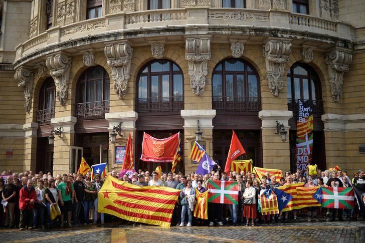 © Reuters. Cientos de miles de catalanes se manifestarán por la independencia en la Diada