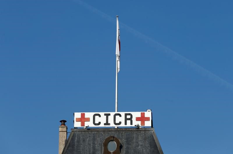 © Reuters. Una fisioterapeuta española de Cruz Roja muere tiroteada por un paciente en Afganistán